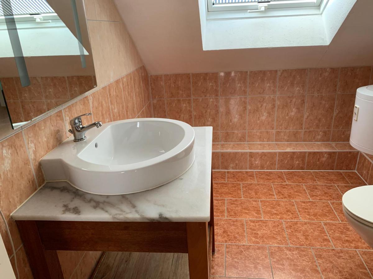 Hotel Zum 3*